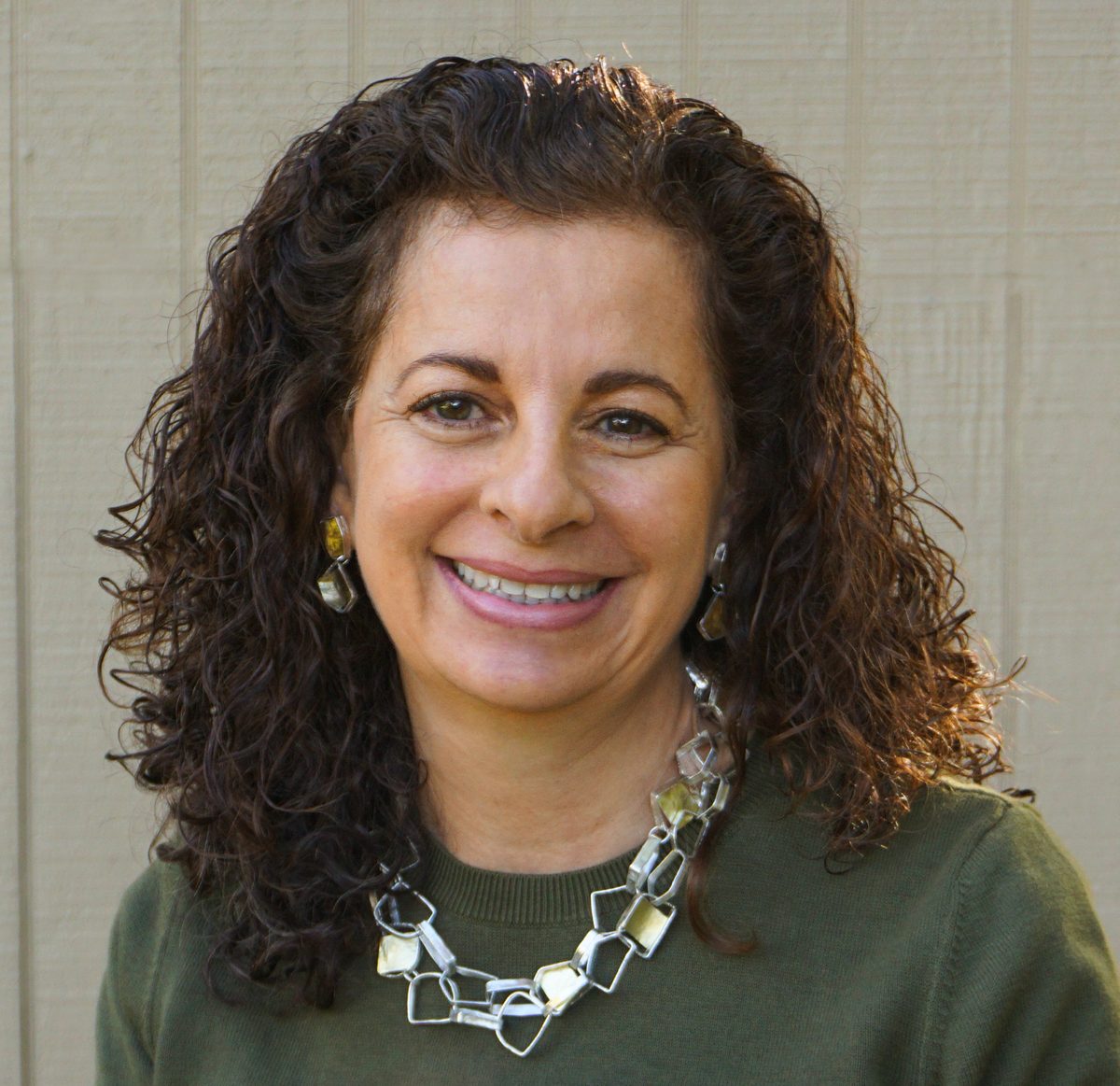Sana Doumet — jewelry artist, Clearwater, Florida
